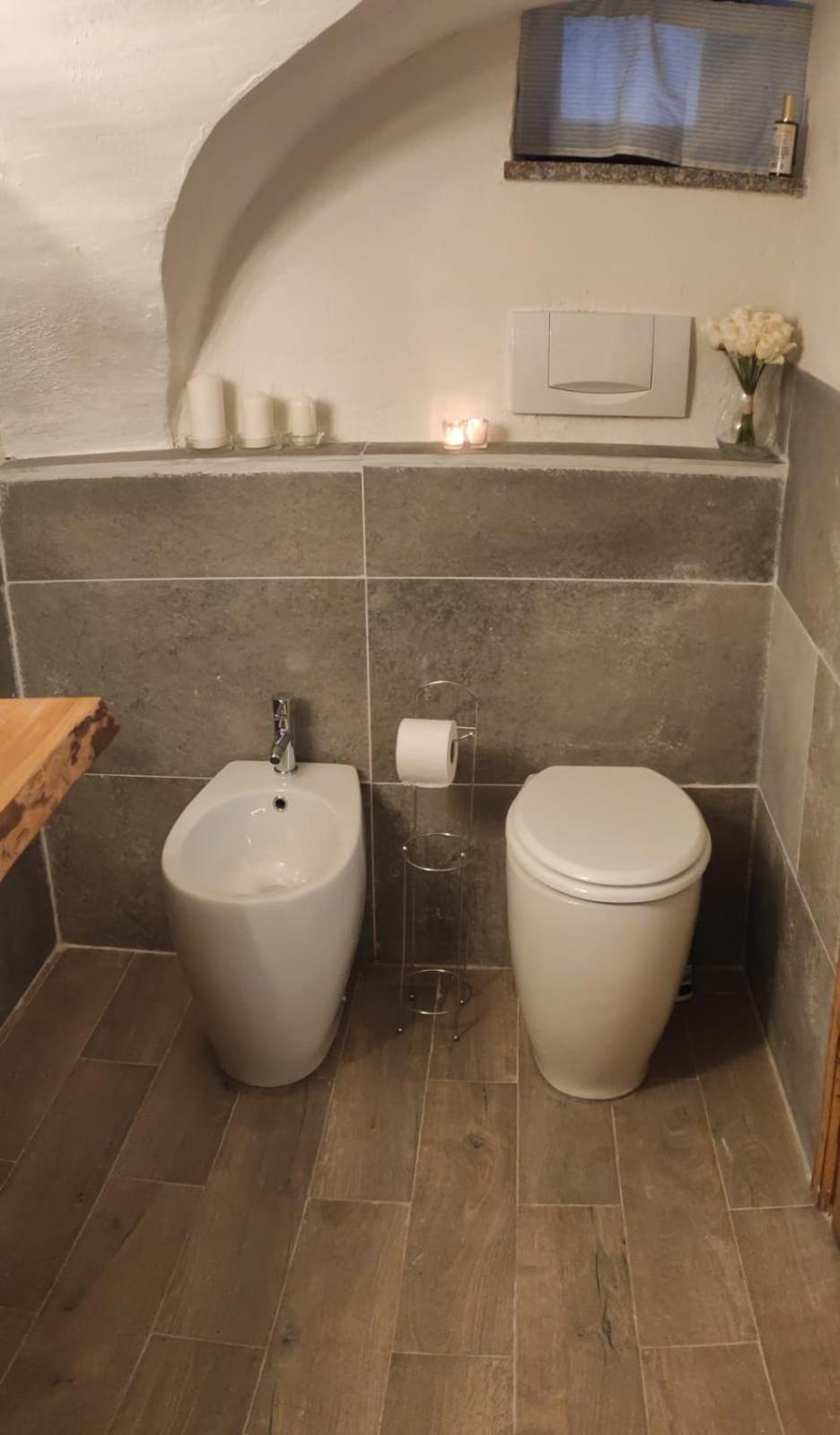 La Casa Del Gigante Frassino Apartment อัชเชลิโย ภายนอก รูปภาพ