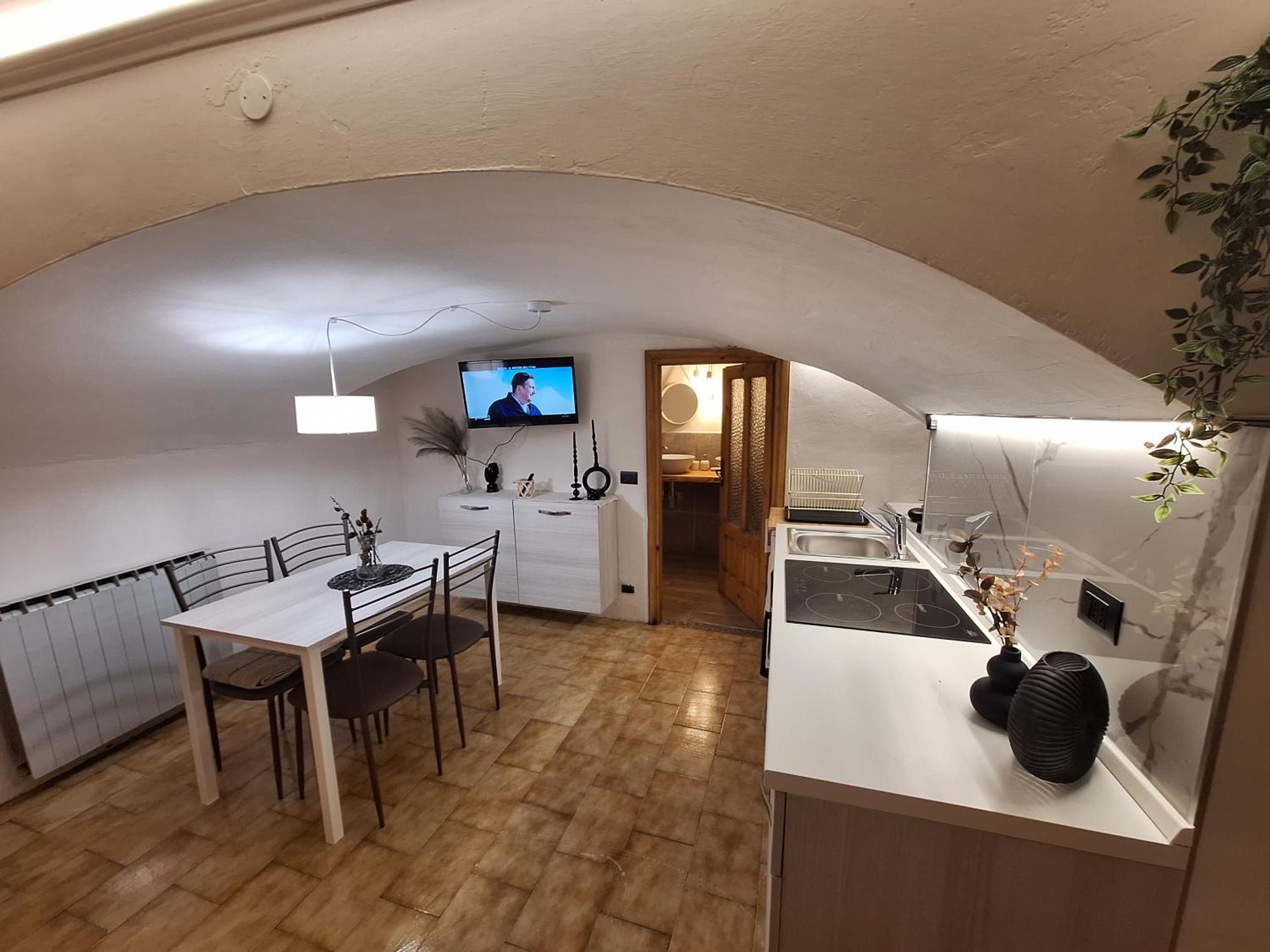 La Casa Del Gigante Frassino Apartment อัชเชลิโย ภายนอก รูปภาพ