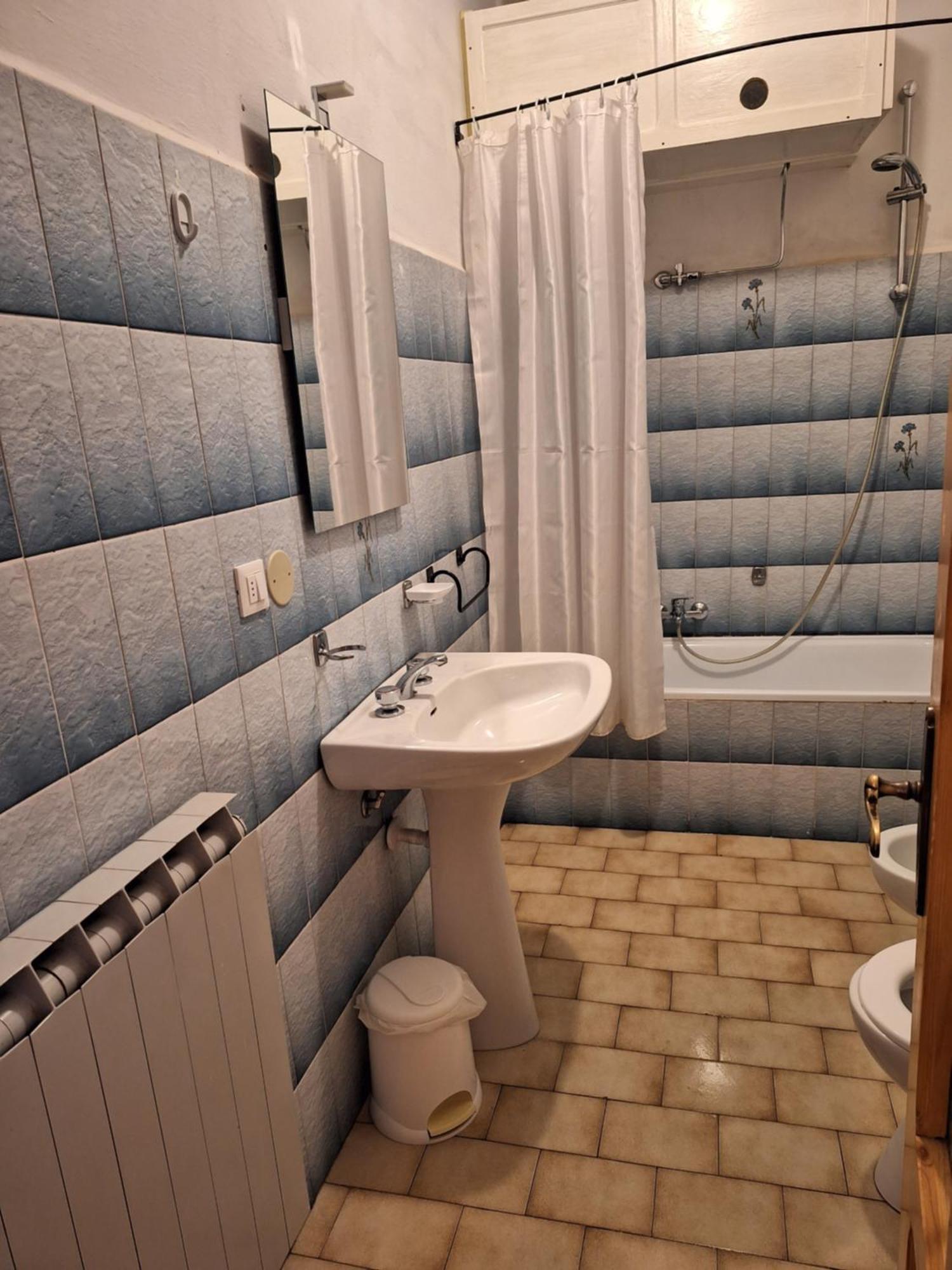 La Casa Del Gigante Frassino Apartment อัชเชลิโย ภายนอก รูปภาพ